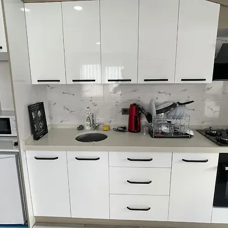 Апартаменты Lyra Homes Genis, Ferah, Denize Yakin Анталья