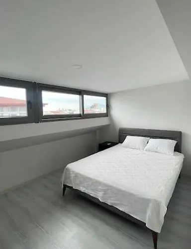 Lyra Homes Genis, Ferah, Denize Yakin 公寓 安塔利亚